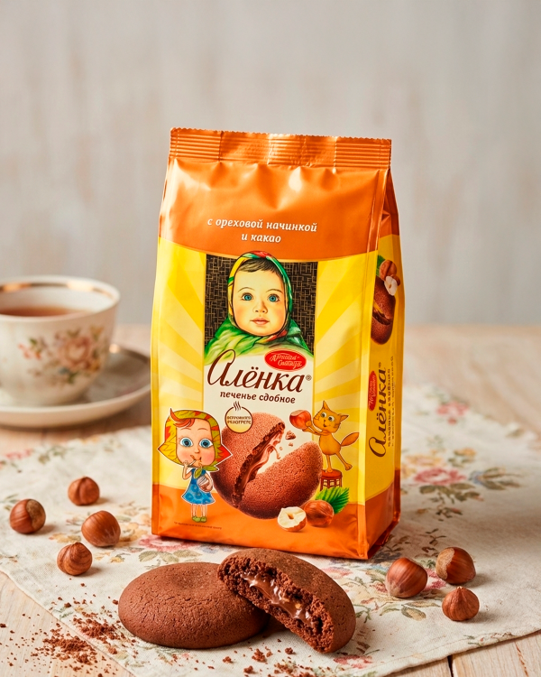 "АЛЁНКА" Печенье сдобное с ореховой начинкой и какао 200г